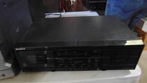 lot 76 image: Sony TC-WR670 Stereo Cassette Deck