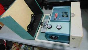 lot 80 image: Kodak 500 Slide Projector