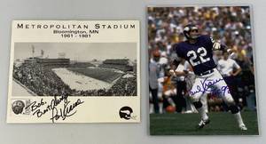 lot 85 image: Misc. 8 x 10 Minnesota Viking PAUL KRAUSE Autographed Photos In Protective Sleeve