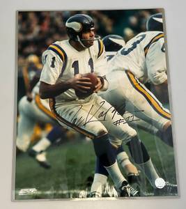 lot 155 image: Vintage 16 x 20 JOE KNAPP Minnesota Vikings Autographed Photo With COA (In Protective Sleeve)