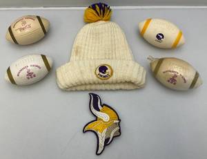lot 212 image: Minnesota Vikings Collectibles Including 1970s Patch & More
