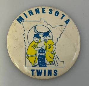 lot 223 image: VERY RARE 1960s Minnesota Twins Yellow Variant Button 3 12