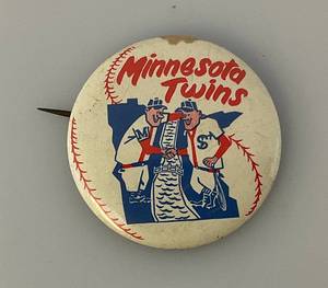 lot 226 image: Vintage 1965 Minnesota Twins World Series Baseball Celluloid Pinback Button 1 34 Button