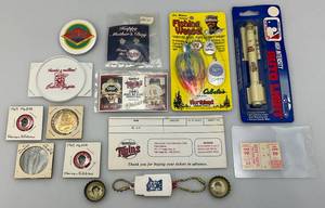 lot 231 image: Misc. Vintage Minnesota Twins Collectibles