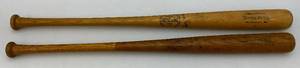 lot 262 image: Vintage A1300 Wilson Full Size Bat Henry Aaron 35  1  Adirondack Personal Gary Geiger 34