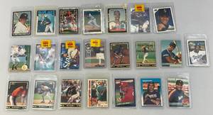 lot 265 image: Misc. Vintage Baseball Cards Including Some Rookies (All In Protective Sleeves)
