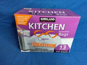 lot 213 image: Kirkland Signature Flex-Tech 13-Gallon Kitchen Trash Bag, 200-count