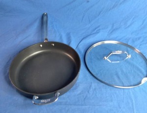 lot 221 image: All-Clad 12 Pan - 4 Quart with Lid