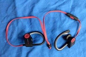 lot 226 image: Beats By Dre Powerbeats3 Wireless In-Ear Stereo Bluetooth Headphones