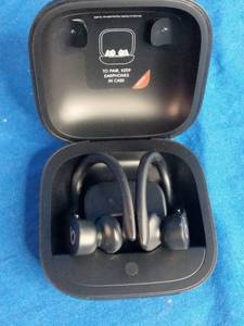 lot 227 image: Beats by Dr. Dre Powerbeats Pro Totally Wireless Earphones, Black