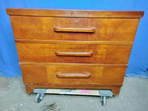 Unique Antique Cedar Chest 35"x 29"x 18"