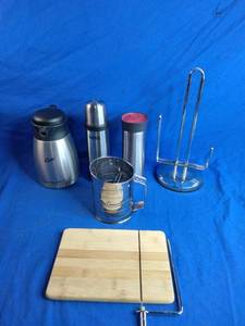 lot 171 image: Miscellaneous Kitchen Items