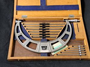 lot 17 image: NSK 6-12 Micrometer with Wooden Case