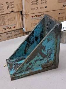 lot 52 image: Machinist Angle Plate