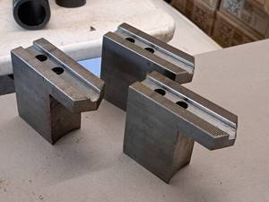 lot 82 image: Lot of (3) Ram Chuck Jaws 1-34x4-34x4 - Dillon KW10H