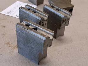 lot 81 image: Lot of (3) Ram Chuck Jaws 1-12x3-78x3-34 - Dillon KW8H
