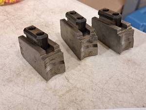 lot 117 image: Lot of (3) Chuck Vise Jaws 1x2-12x2