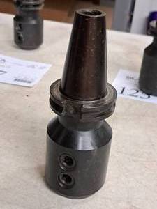 lot 126 image: 2-12 Milling Machine Tool Holder - Carboloy Systems CV40 EM4.62 1500