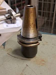 lot 134 image: 2-12 Milling Machine Tool Holder - V40CT-3M