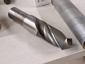 lot 172 image: 1-34 Machining Bit