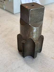 lot 203 image: 1-78-drive 2-14 Drill Taper Bit - Ace 2-11 12 NPT