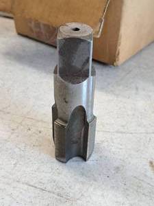 lot 200 image: 78-drive Drill Taper Bit 1-38x24
