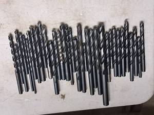 lot 219 image: Lot of (34) Drill Bits  Assorted