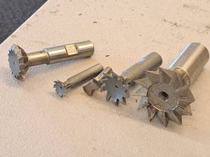 lot 236 image: Lot of (5) Dovetail Milling Bits  Assorted