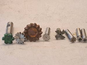 lot 246 image: Lot of (8) Dovetail Milling Bits  Assorted