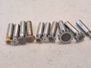 lot 247 image: Lot of (10) Dovetail Milling Bits  Assorted