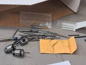 lot 256 image: Lot of (1 Box) Drill Bits and Chucks  Assorted