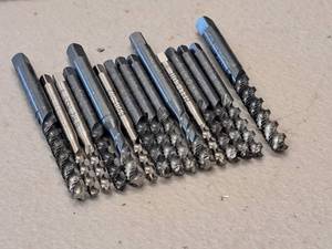 lot 255 image: Lot of (15) Drill Bits  Assorted