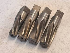 lot 277 image: Lot of (4) Taper Reamer Bits  Assorted 12