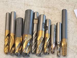 lot 276 image: Lot of (10) End Mill RoughingCutting Bits  Assorted