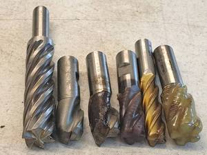 lot 273 image: Lot of (6) End Mill RoughingCutting Bits  Assorted