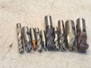 lot 264 image: Lot of (10) End Mill Bits  Assorted