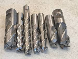 lot 265 image: Lot of (7) End Mill Bits  Assorted