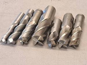 lot 266 image: Lot of (7) End Mill Bits  Assorted