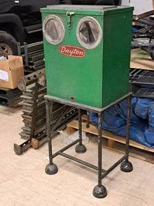 lot 5 image: Dayton Sandblaster with Metal Stand