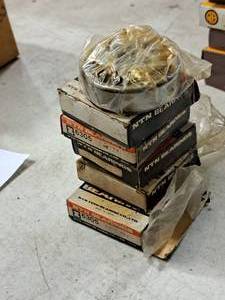 lot 360 image: Lot of (5) NTN Bearings Bearings 6305 (New )