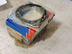 lot 363 image: Lot of (4) SKF Roller Bearings 61910 171W (New )