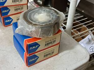 lot 367 image: Lot of (3) SKF Roller Bearing Assemblies 32310 J2Q (New )