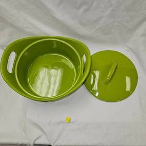 lot 23 image: Rachel Ray 2 34 Qt Stoneware HotdishCasserole Dish wLid