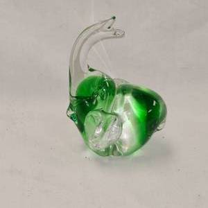 lot 53 image: Vintage Green Glass Elephant Figurine, FM Konstglas Sweedish Glass Makers