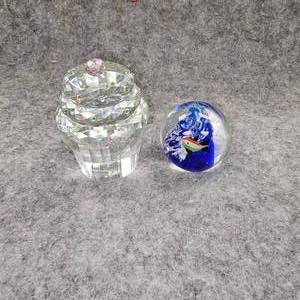 lot 75 image: Art Glass Fish Aquarium Paperweight and Simon Designs Birthday Cupcake wRhinestone Jewels Paperweight