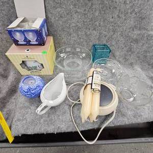 lot 95 image: Candles, Bowls, Cream Pitcher, Potpourri Crock and Warmer