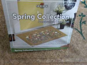 lot 39 image: Spring Collection 24 x 36 Entrance...