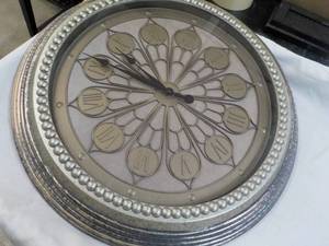lot 59 image: Wall Battery Clock 24 Diameter...