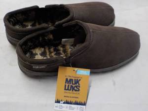 lot 207 image: MukLuks size 12 Slippers...