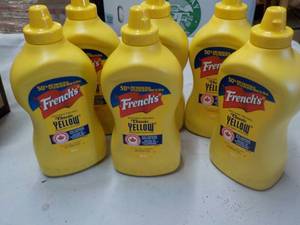 lot 244 image: 6 ct Frenchs Classic Yellow Mustad...